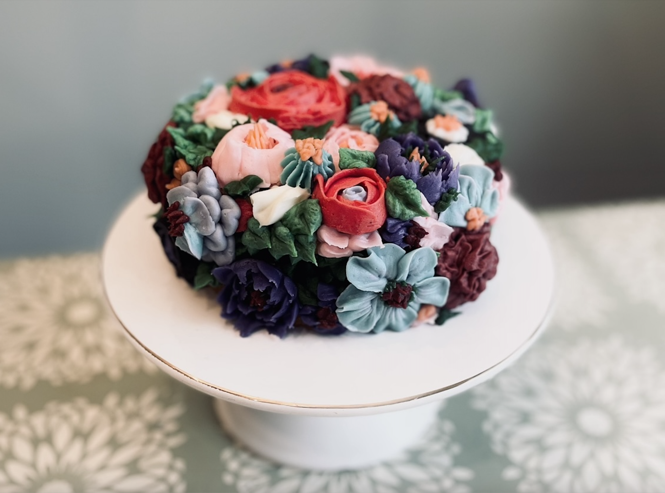 cake covers in buttercream flowers